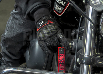 Учебный мотоцикл HD Sportster XL883R из Японии